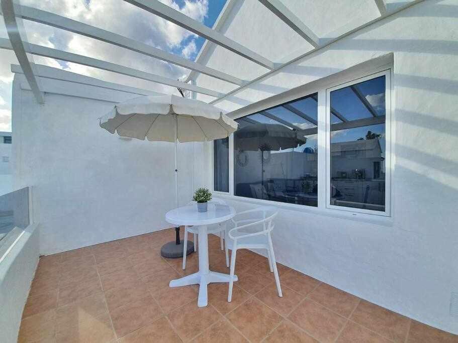 Costa Mathilda Apartment Tías Eksteriør bilde